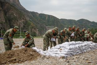 ?快船过去4个主场输掉3场 而此前23场赢19场